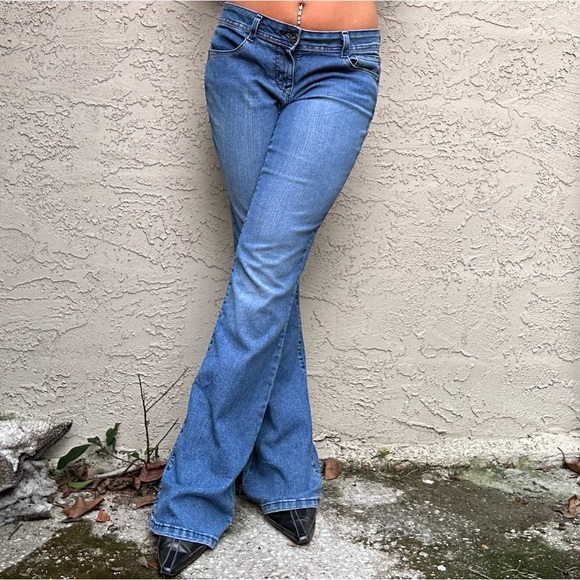 Y2k Lei Flare Jeans - Picture 6 of 10